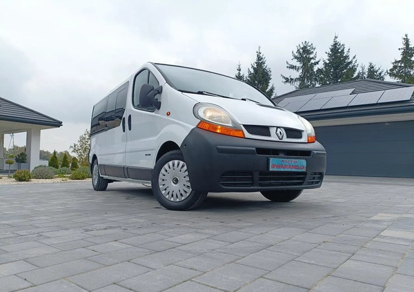 Renault Trafic cena 34900 przebieg: 287000, rok produkcji 2006 z Elbląg małe 704